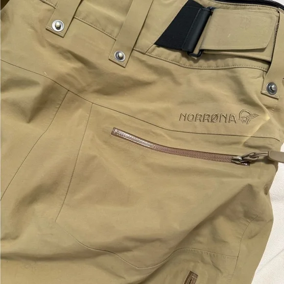 Norrøna women’s ski technical jacket & tech ski pants. - Picture 15 of 15